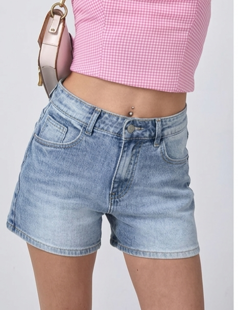 SHORTS DETTAGLIO FIORI