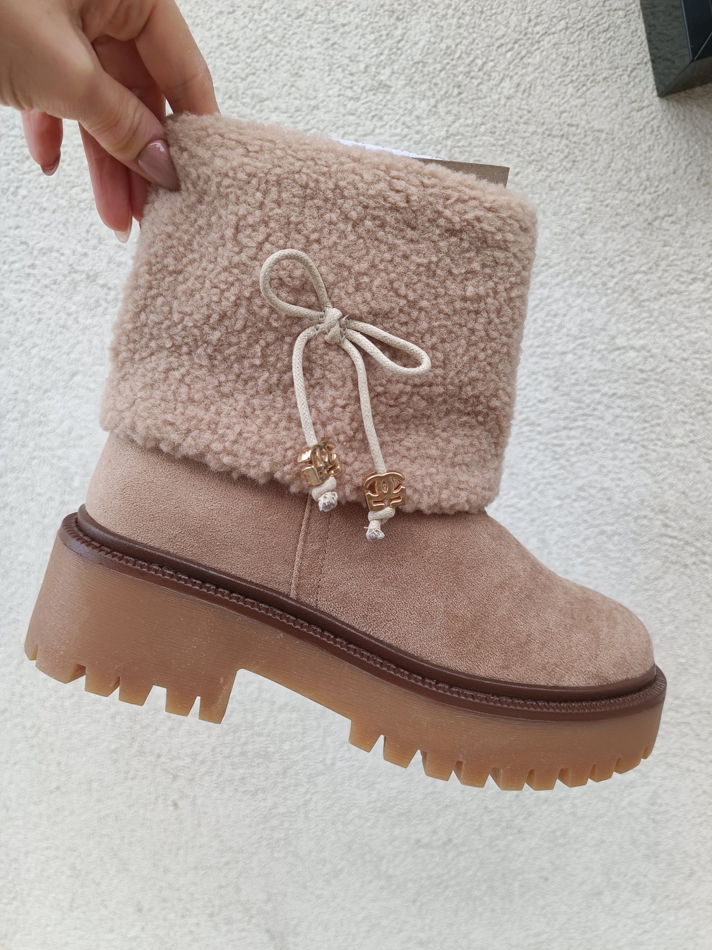 STIVALETTO CHIC NERO E BEIGE