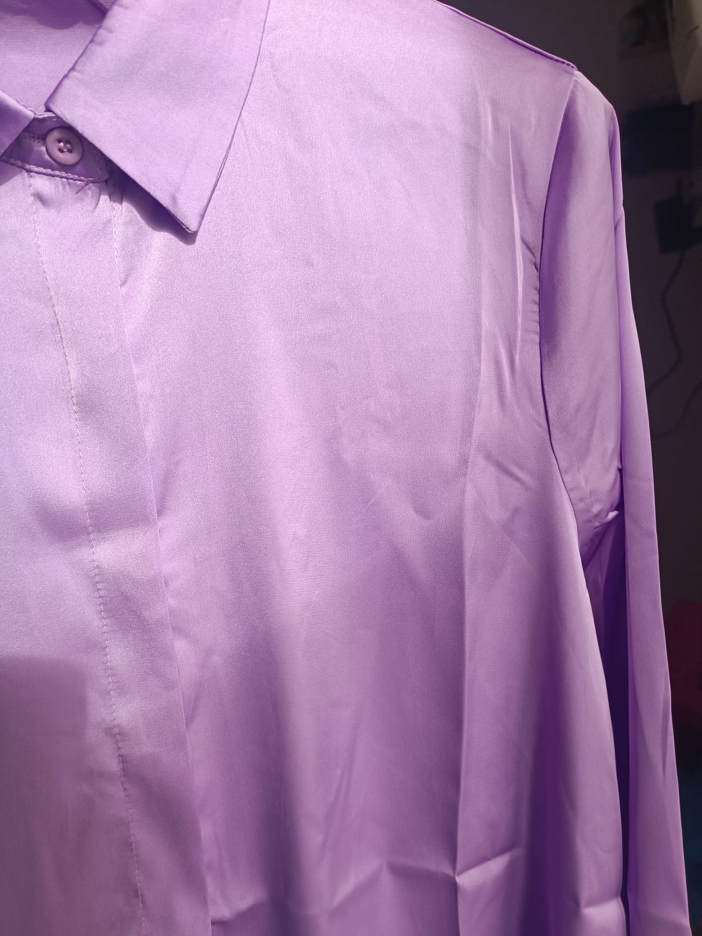 CAMICETTA ESSENZIALE