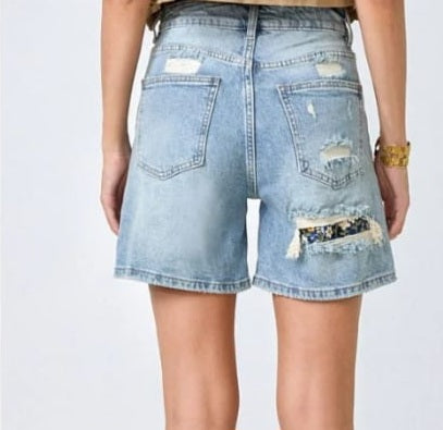 SHORTS BERMUDA STRAPPO FIORI