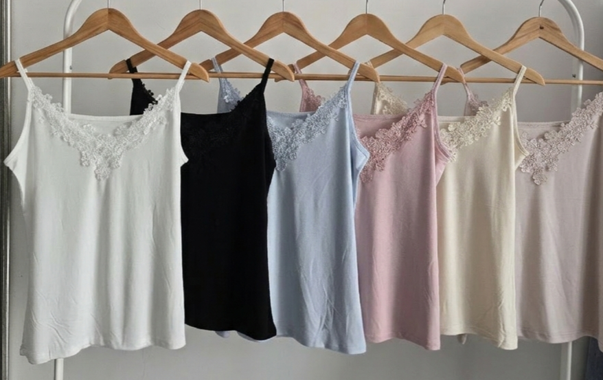 CANOTTA IN PIZZO SPALLINE SOTTILI