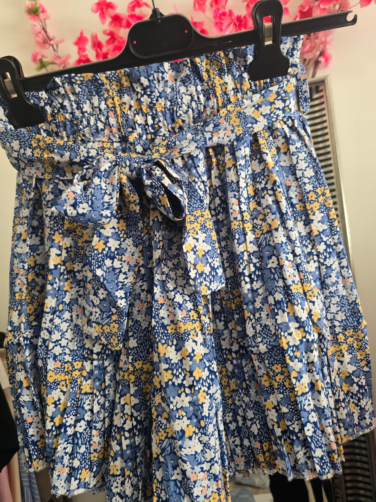PANTALONCINI FIORELLINI FRESCHI 3 COLORI