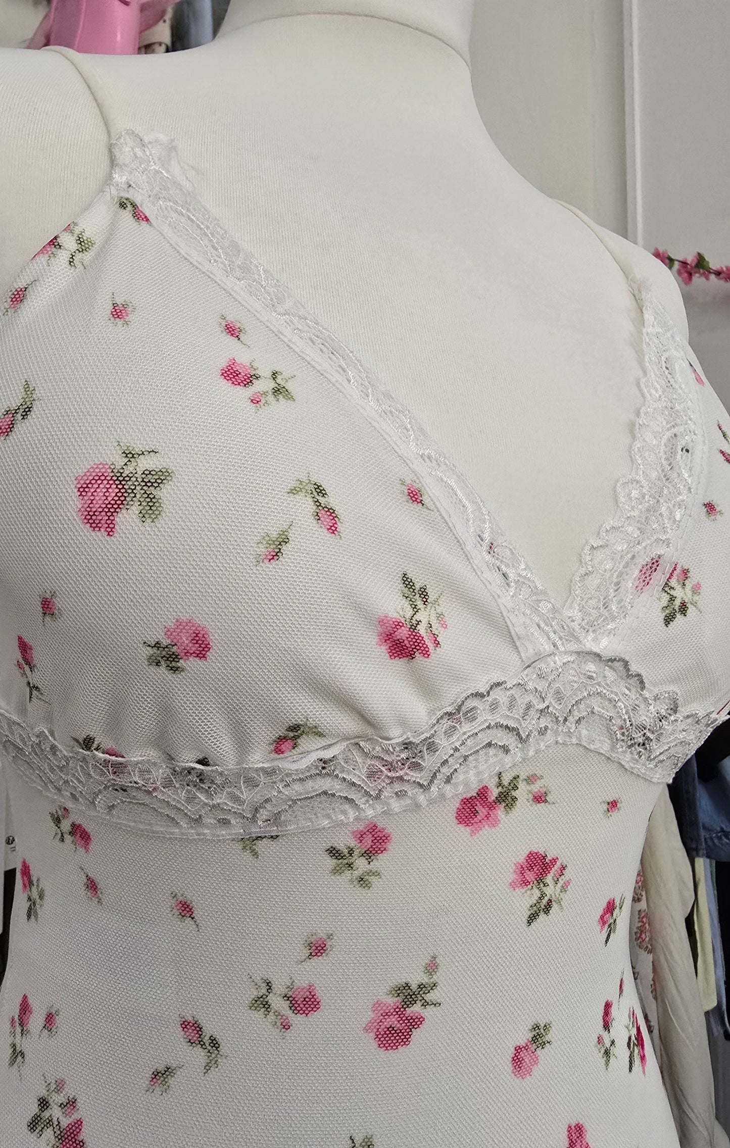 BODY LACE