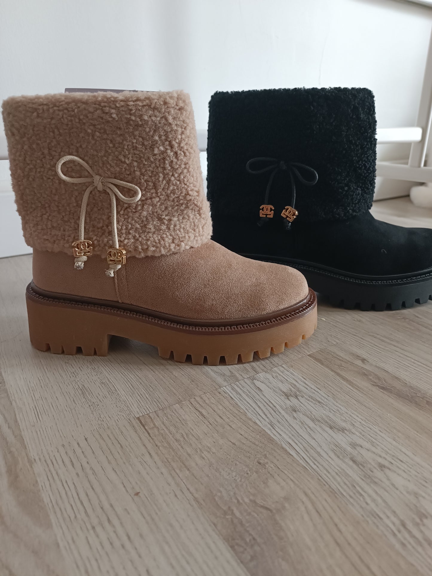 STIVALETTO CHIC NERO E BEIGE